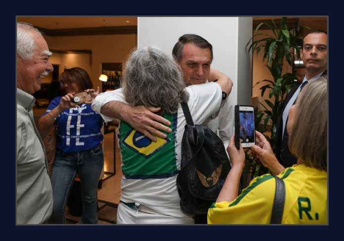 16/05/2019 Cumprimento a brasileiros residentes em Dallas e conv