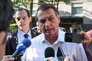 bolsonaro-e-um-paria-internacional-diz-financial-times-paria-696x464