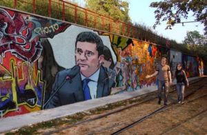 com-a-pf-investigando-glenn-moro-atravessa-o-rubicao-por-luis-nassif-6d70941b-9d71-4cf2-ba0a-68fb772fcd29-696x455