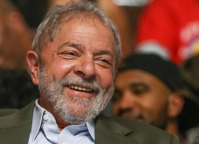 a-integra-da-carta-de-juristas-e-ex-ministros-de-8-paises-em-favor-de-lula-lula-por-ricardo-stuckert-696x504