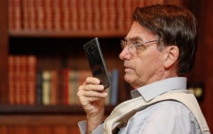 bolsonaro-celular