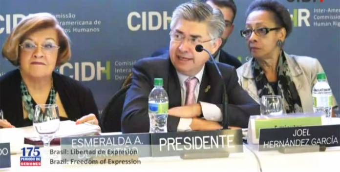 governo-nega-as-denuncias-de-violacoes-a-liberdade-de-expressao-em-audiencia-da-cidh-banner-destaque-haiti-696x353