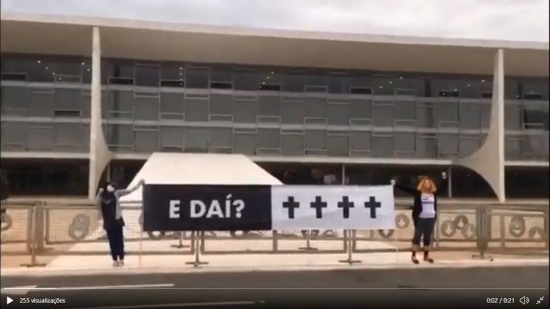 manifestacao-palacio-do-planalto-e1588857496920