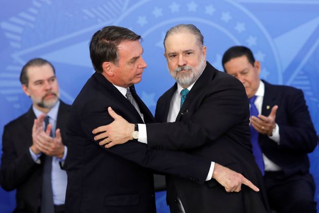 foi-um-acordo-com-o-pgr-com-tudo-para-derrubar-o-mito-e-salvar-moro-aras-e-bolsonaro