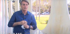 jair-bolsonaro-tira-mascara