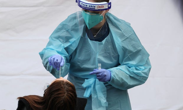 reinfeccao-por-coronavirus-o-que-realmente-significa-e-por-que-voce-nao-deve-entrar-em-panico-covid