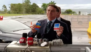 bolsonaro-defende-uso-da-cloroquina-1