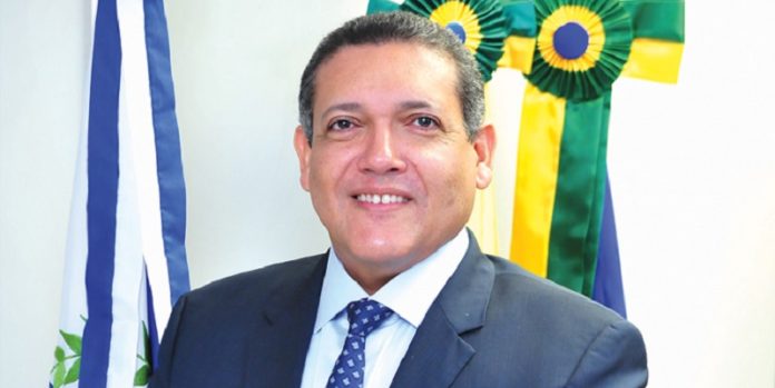 stf-e-avisado-sobre-indicacao-de-kassio-nunes-para-vaga-de-celso-de-mello-kassio-nunes-trf1-696x349