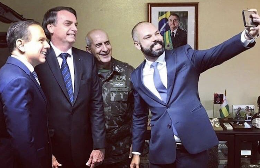 captura-de-tela-2020-11-18-axxs-14.34.32-1