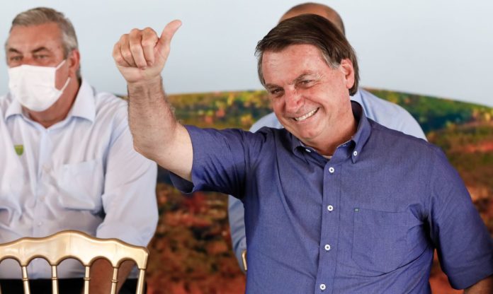 em-evento-bolsonaro-diz-que-agricultores-nao-foram-frouxos-jairbolsonaro23-696x416