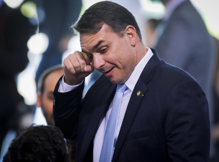 AndreMendonca-FlavioBolsonaro-MinistroDaJustica-Posse-29Abr2020
