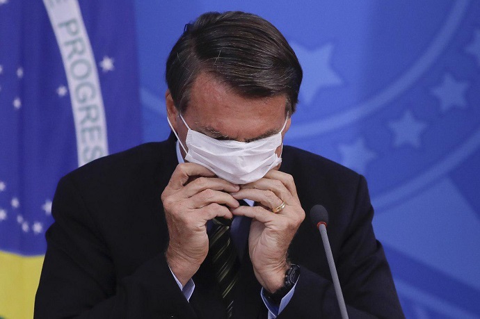 jornalggn.com.br-para-entender-a-necropolitica-de-bolsonaro-por-luis-nassif-bolso-mascara-sergio-lima-poder360