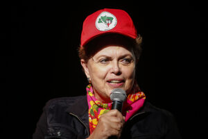 BRAZIL-POLITICS-WOMEN-MST-ROUSSEFF