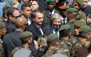 jornalggn.com.br-bolsonaro-militares-fernando-frazao-abr (1)