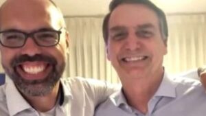 allan-dos-santos-e-bolsonaro-418x235