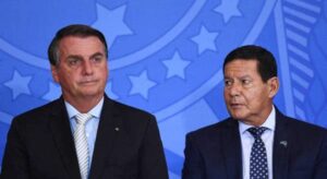 brasilia-jair-bolsonaro-hamilton-mourao-afp-600x327