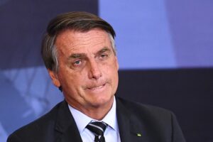 BRAZIL-COMMUNICATIONS-AWARD-BOLSONARO