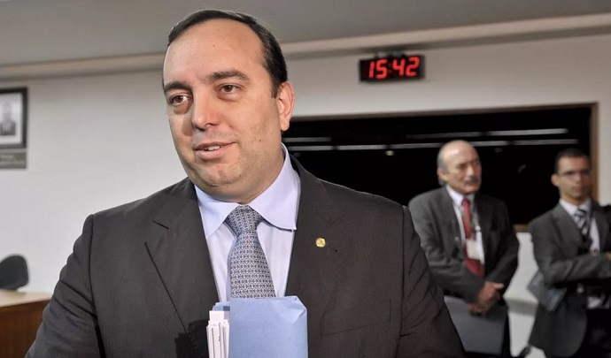 jornalggn.com.br-deputado-bolsonarista-franceschini-e-cassado-por-propagacao-de-noticias-falsas-sobre-urnas-eletronicas-fernando-francischini-renato-araujo-abr