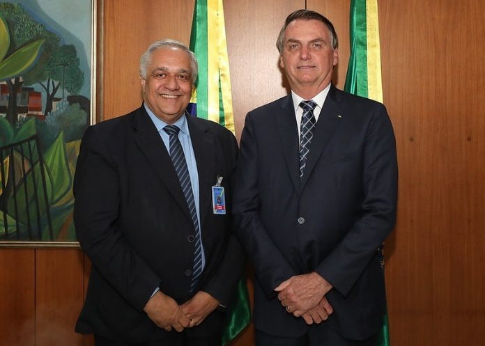 jornalggn.com.br-emmanuelfortesbolsonaro-696x497