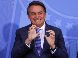 bolsonaro-vaquinha-policiais-868x644
