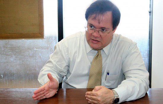 se-brasil-nao-flexibilizar-teto-dos-gastos-economia-sofrera-shutdown-em-2021-alerta-luis-oreiro-jose-luis-oreiro-1