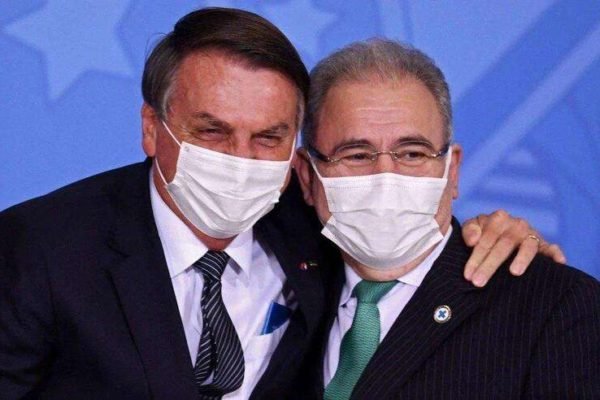 bolsonaro-queiroga-reproducao-600x400