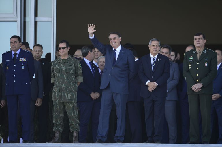 comboio-militar-esplanada