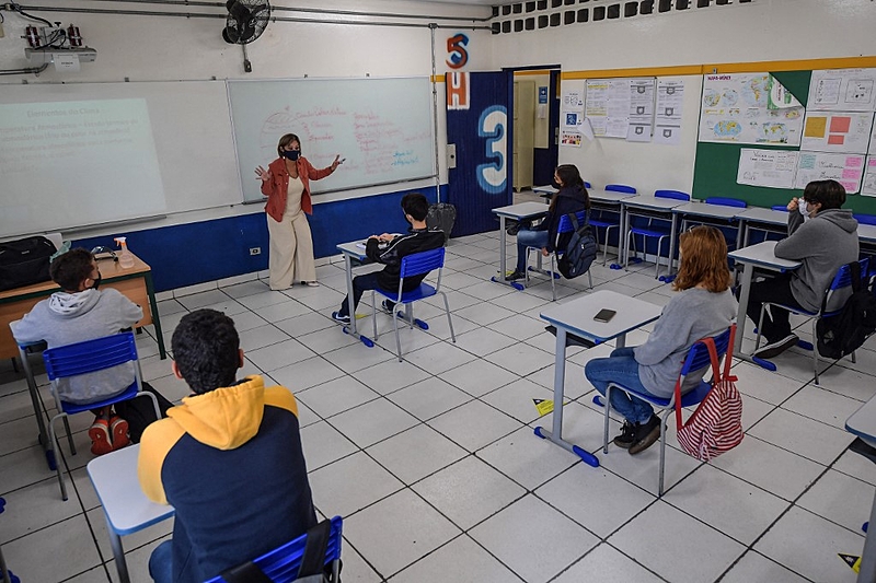 BRAZIL-HEALTH-VIRUS-EDUCATION