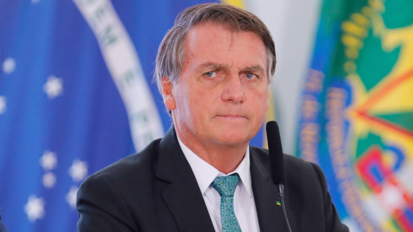 JairBVolsonaro-Corrupcao-DiaInternacional-ContraCorrupcao-DanielSilveira-09.dez.2021