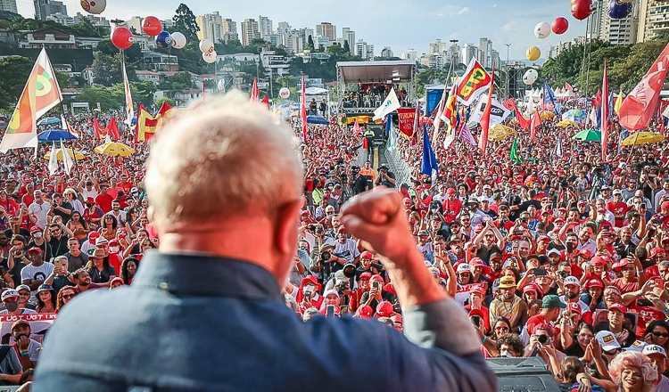 lula-1o-de-maio-centrais-ricardostuckert-02-750x440