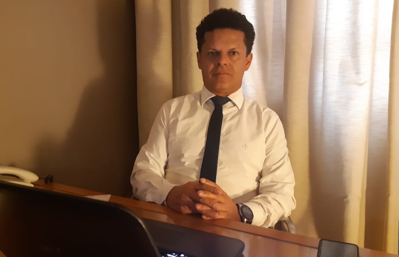 advogado_ariovaldo