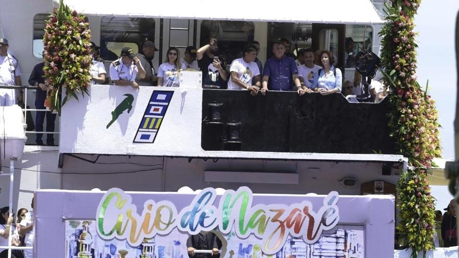 08out2022-bolsonaro-em-embarcacao-da-marinha-durante-o-cirio-de-nazare-1665241309039_v2_900x506