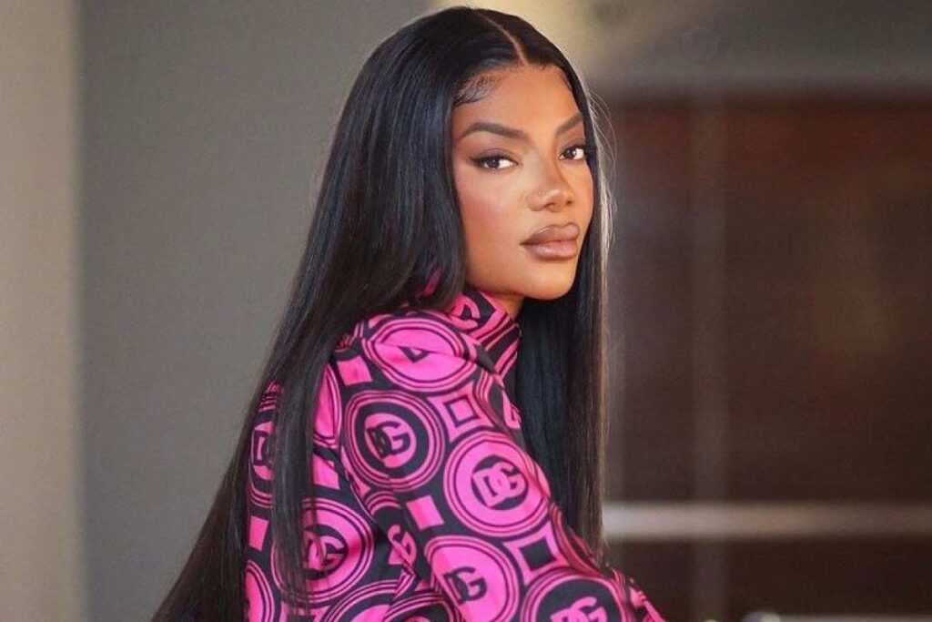 ludmilla-25964696