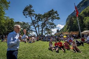 SWITZERLAND-NATIONAL DAY-TRADITION-WRESTLING