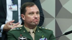 f425x239-111227_125755_5050