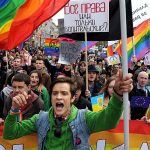 RÚSSIA PROÍBE ‘MOVIMENTO LGBT’ NO PAÍS E O CLASSIFICA COMO ‘EXTREMISTA’