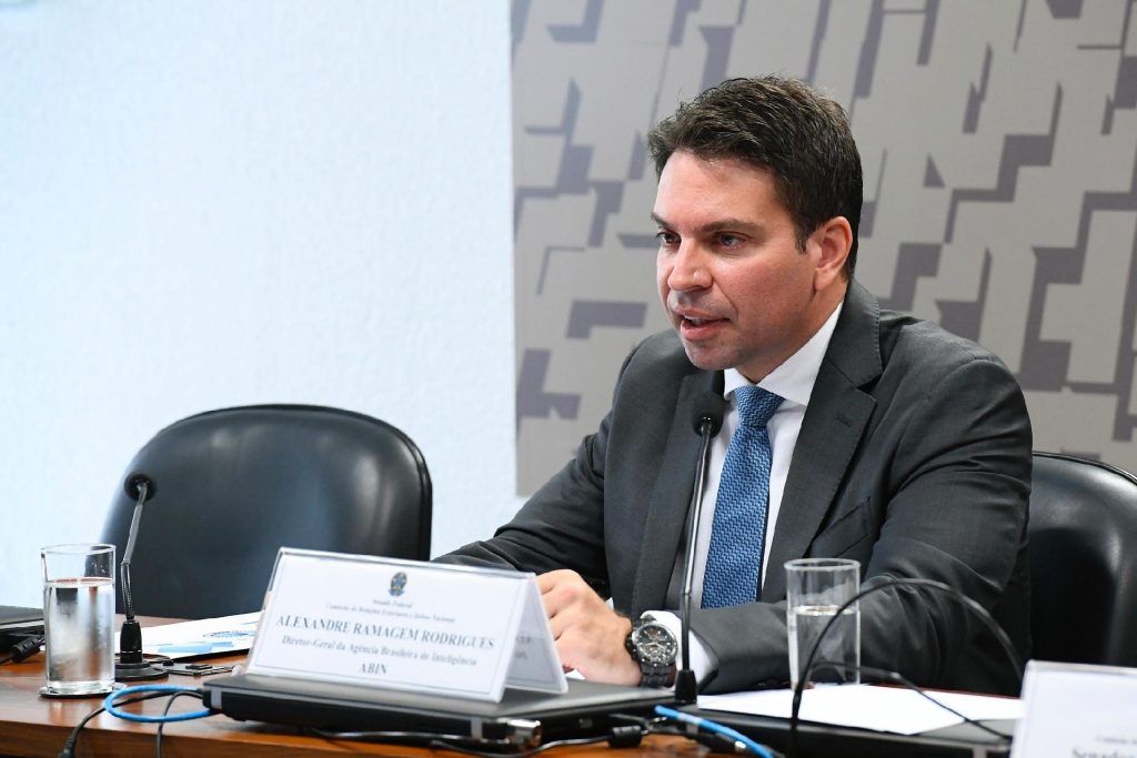 diretor-geral-da-agencia-brasileira-de-inteligencia-abin-alexandre-ramagem-rodrigues-1647202850513_v2_1920x1281