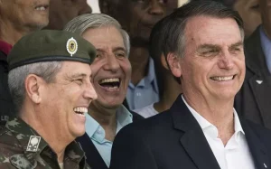 braga-neto-augusto-heleno-e-bolsonaro