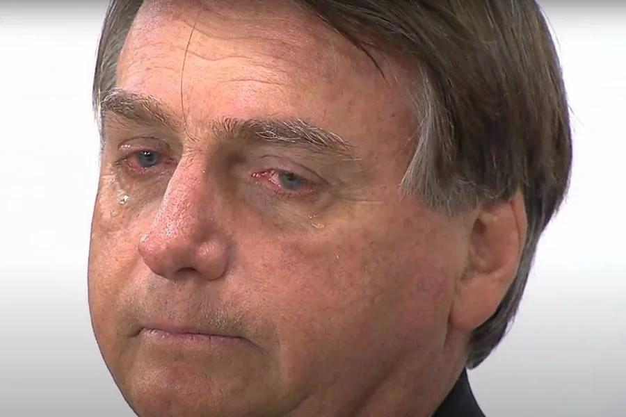 bolsonaro_chorando_planalto