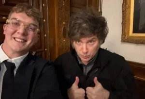 milei-e-davis-1536x1043