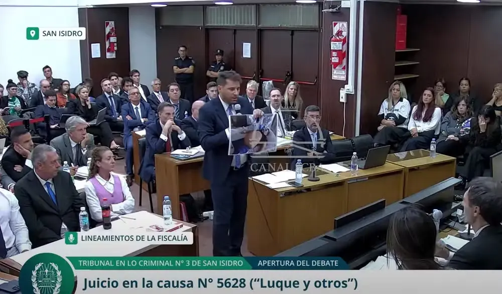 foto-maradona-julgamento