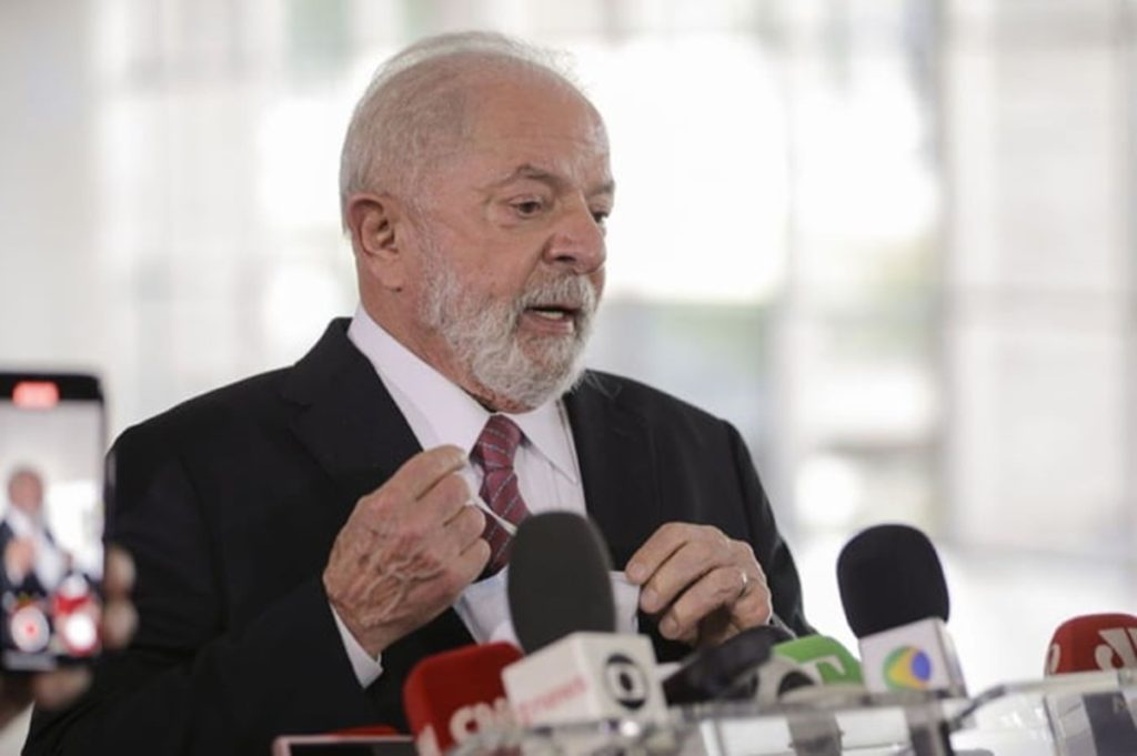 lula-pronunciamento-abr