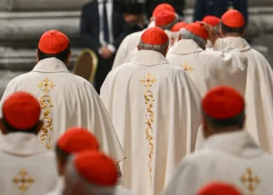AFP__20250504__44F839J__v1__HighRes__VaticanReligionPopeMass-1140x815