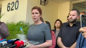 carla-zambelli-fala-a-jornalistas-apos-ser-condenada-por-invasao-aos-sistemas-do-cnj-1747330118570_v2_900x506