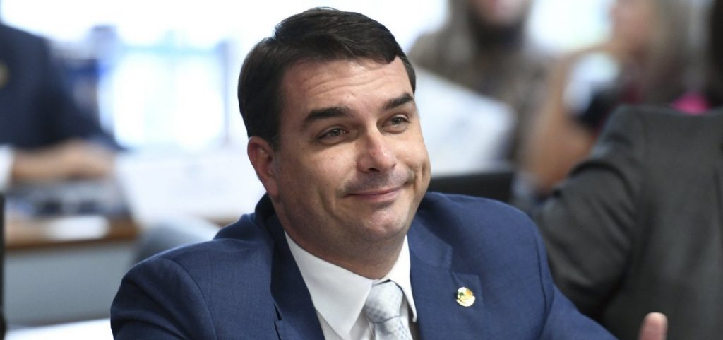 flavio-bolsonaro (1)