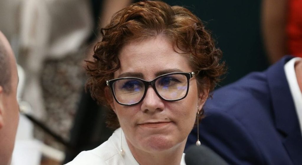 carla-zambelli-2 (1)