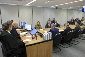 cid-explica-por-que-nao-delatou-braga-netto