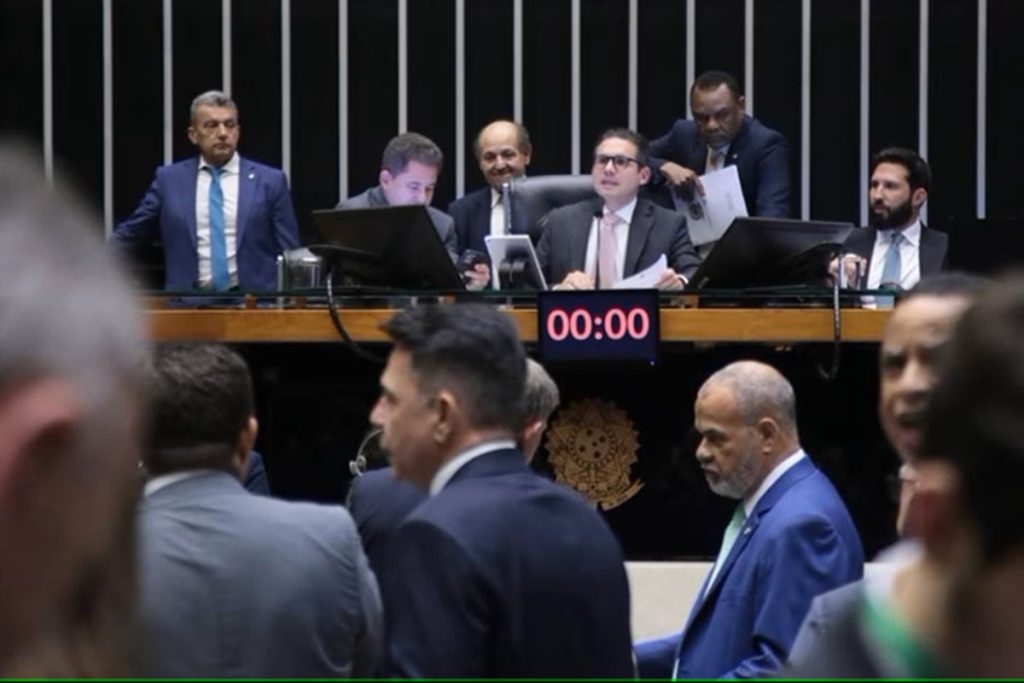 camara-votacao-iof-bruno-spada-ag-camara