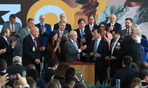 lula2347_0