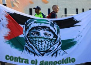 AFP__20251008__782638L__v1__MidRes__ColombiaPalestinianIsraelConflictAnniversaryDemo-750x536